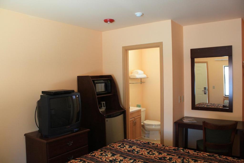 Gold Trail Motor Lodge Placerville Rum bild